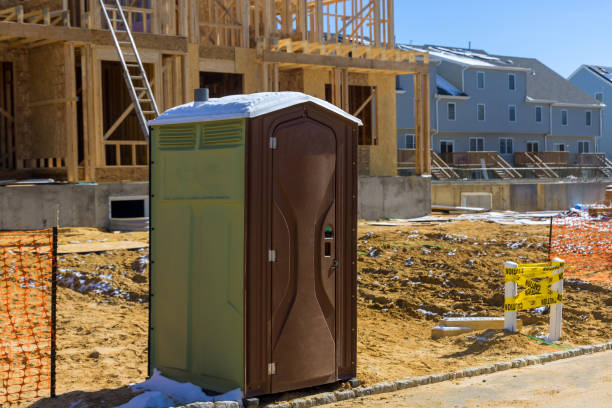 Portable Toilet Options We Offer in Covington, OH